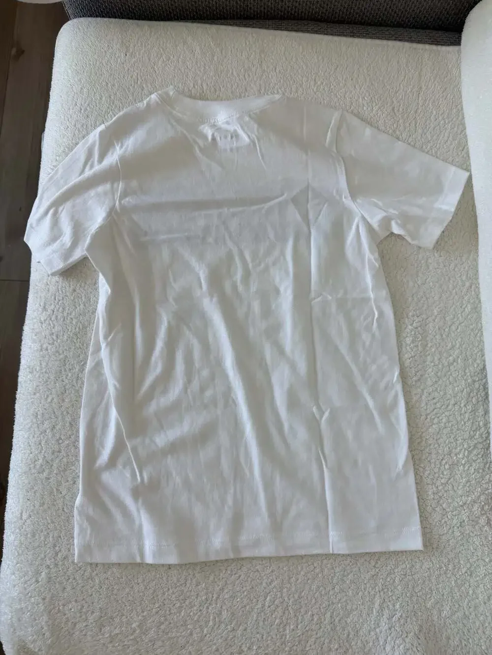 NWT Nike Kids Graphic T-Shirt White Fair Isle Print Size M